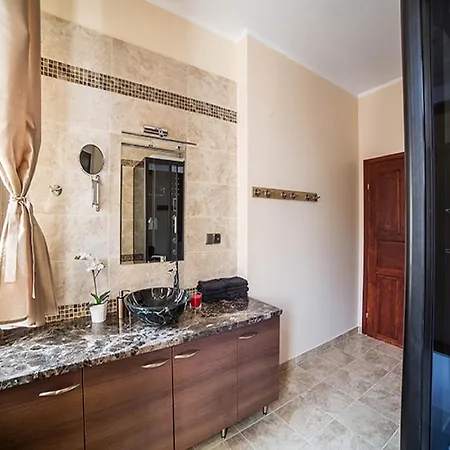 Sg Downtown شتشيتسين